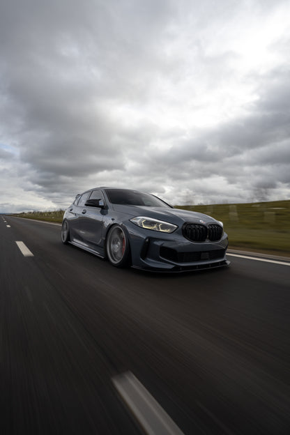 'The front' - Front bumper magnetic plate kit