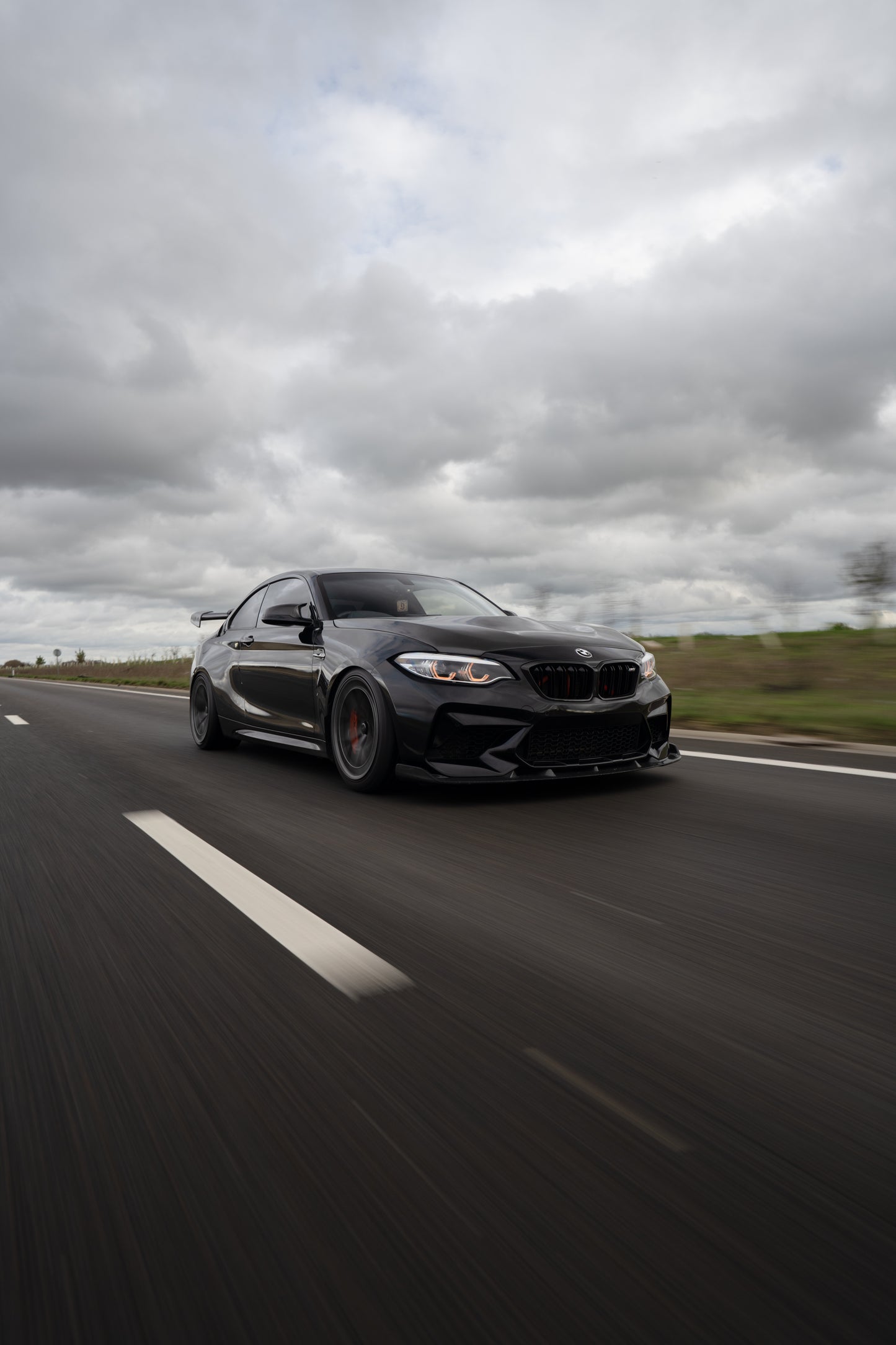 'The front' - Front bumper magnetic plate kit