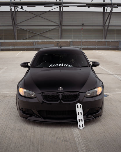 'The front' - Front bumper magnetic plate kit