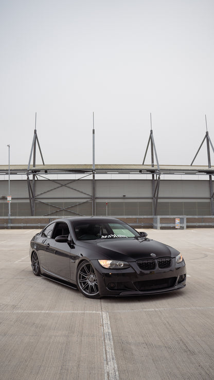 'The front' - Front bumper magnetic plate kit