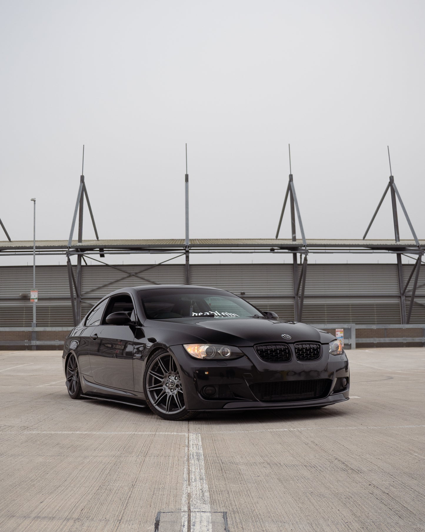 'The front' - Front bumper magnetic plate kit