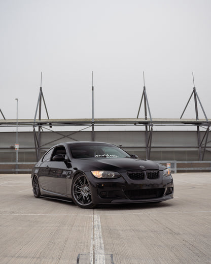 'The front' - Front bumper magnetic plate kit